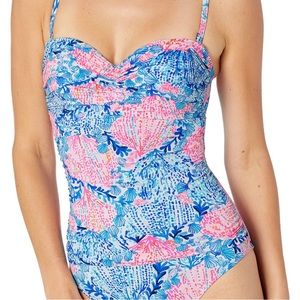 Lilly Pulitzer Flamenco One Piece Swimsuit 💕🌴💕🌴